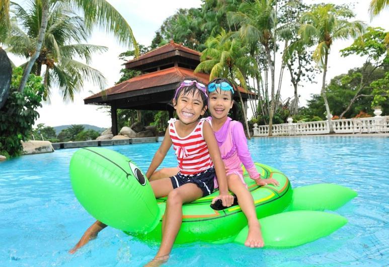 Pulai Spring Resort Kampung Kangkar Pulai ภายนอก รูปภาพ